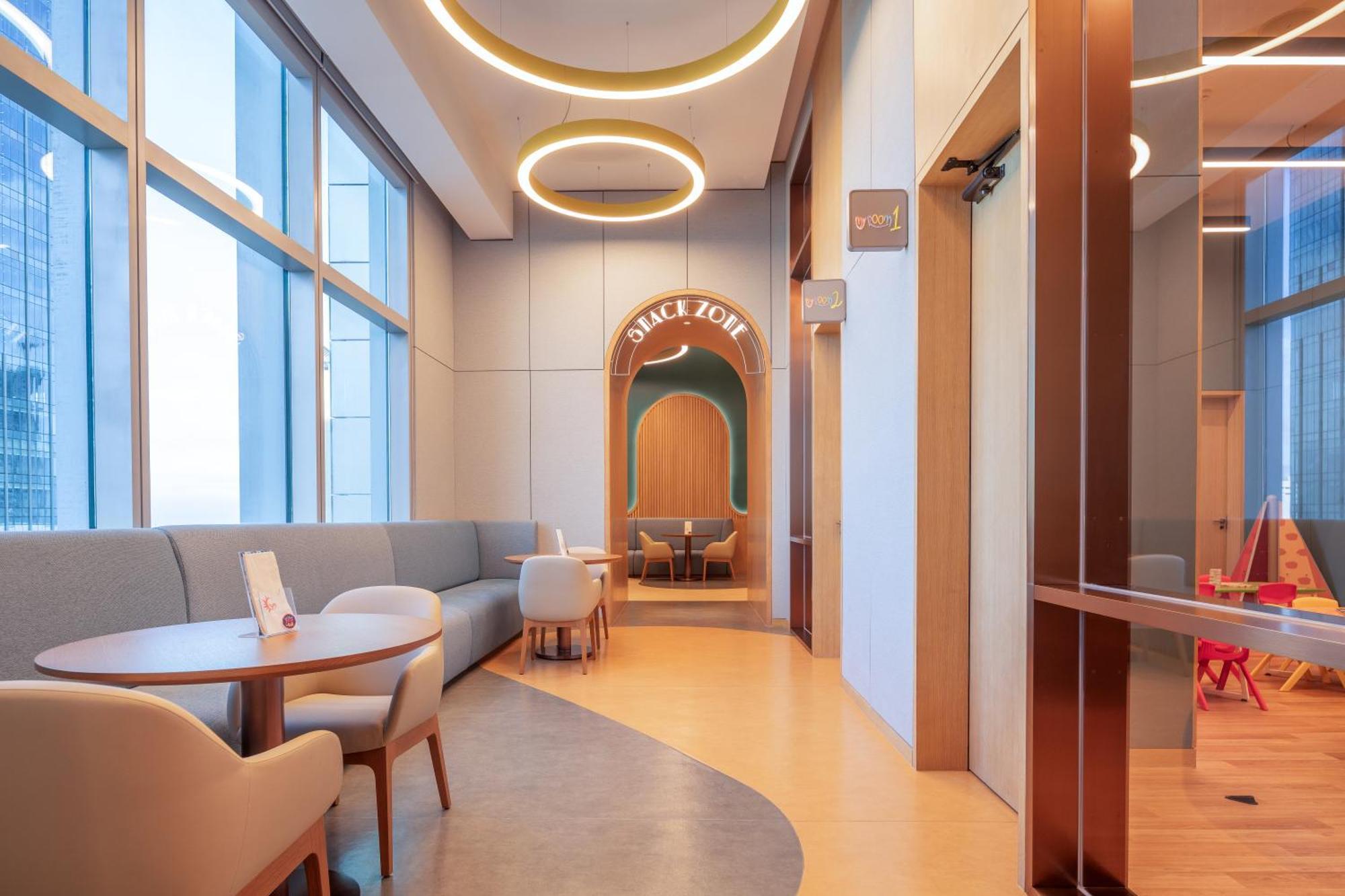 Solaire Resort North Quezon City Extérieur photo