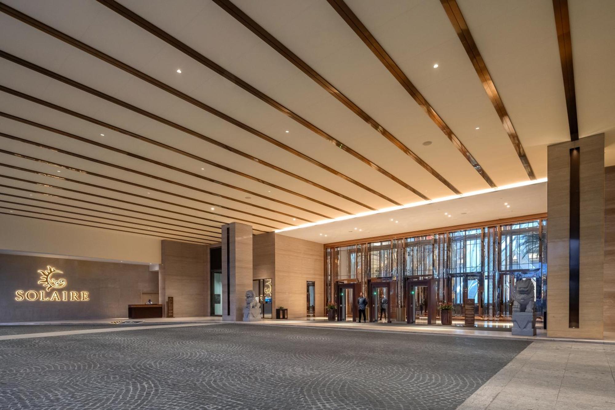 Solaire Resort North Quezon City Extérieur photo