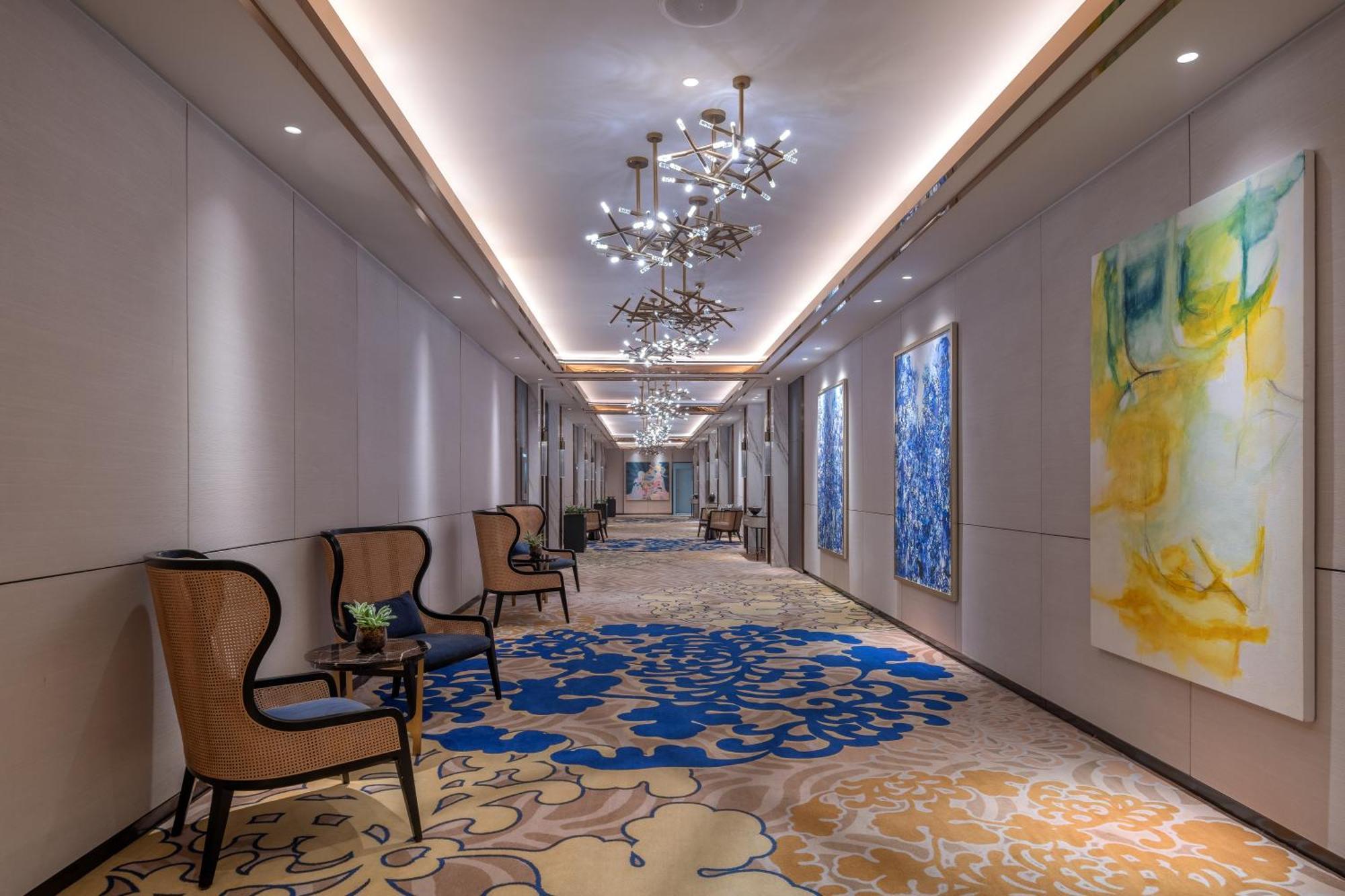 Solaire Resort North Quezon City Extérieur photo