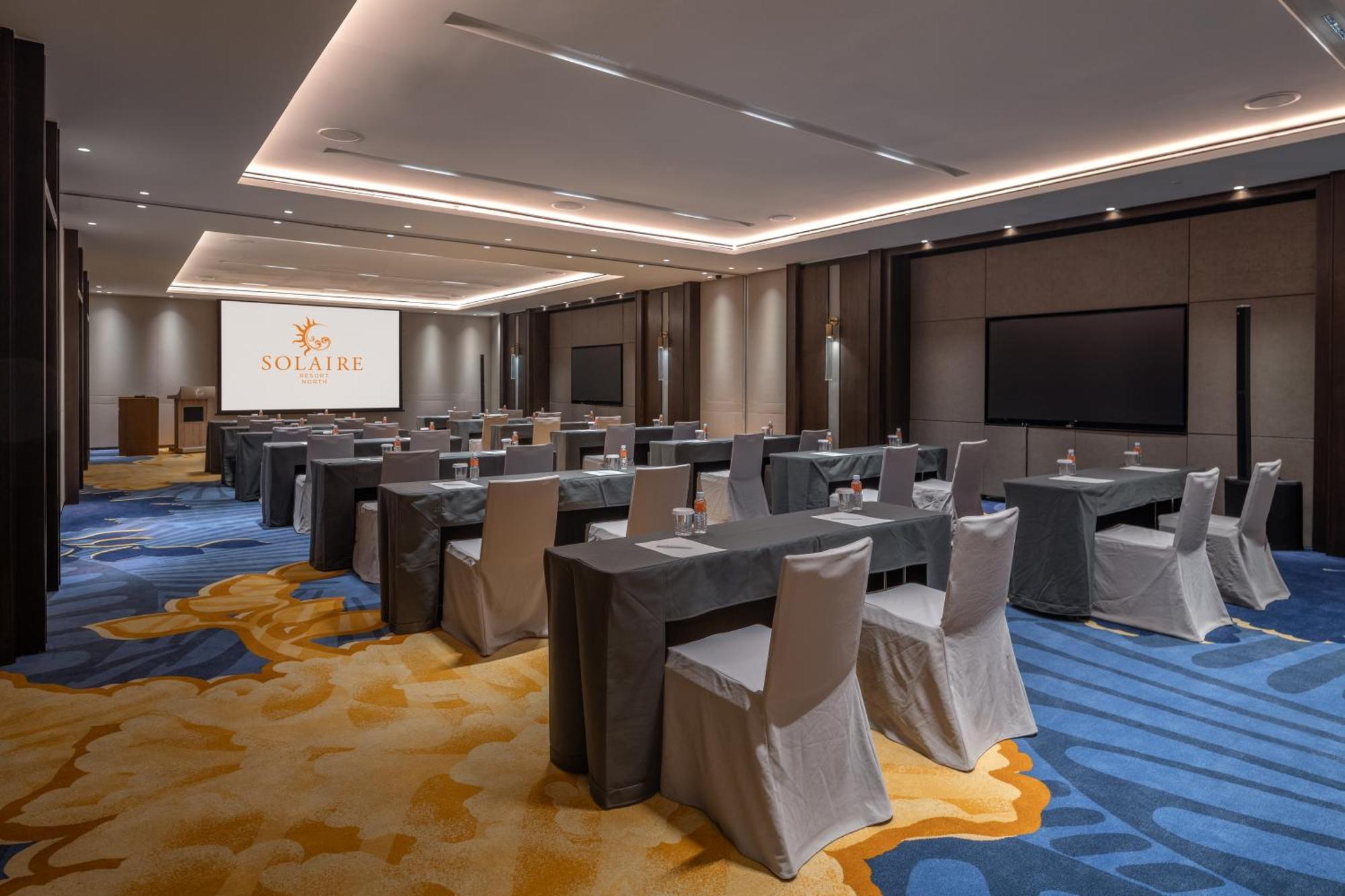 Solaire Resort North Quezon City Extérieur photo