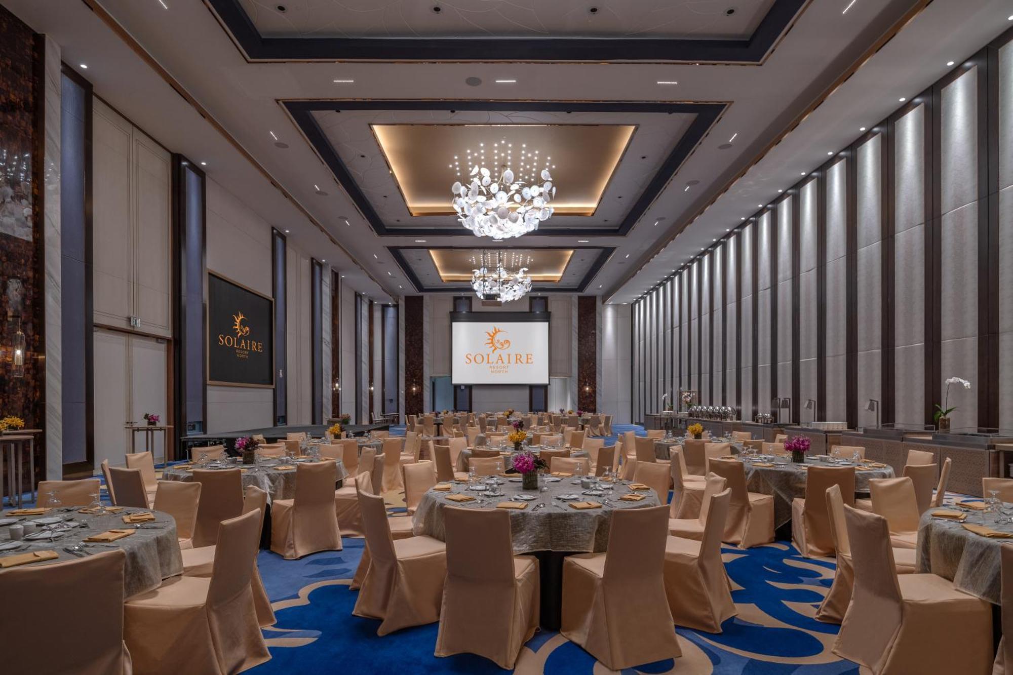Solaire Resort North Quezon City Extérieur photo